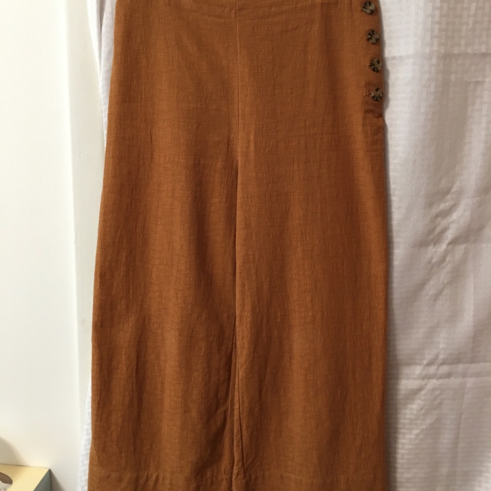 Wide leg Capris